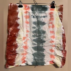 “XCVI” Tie dye skirt size L